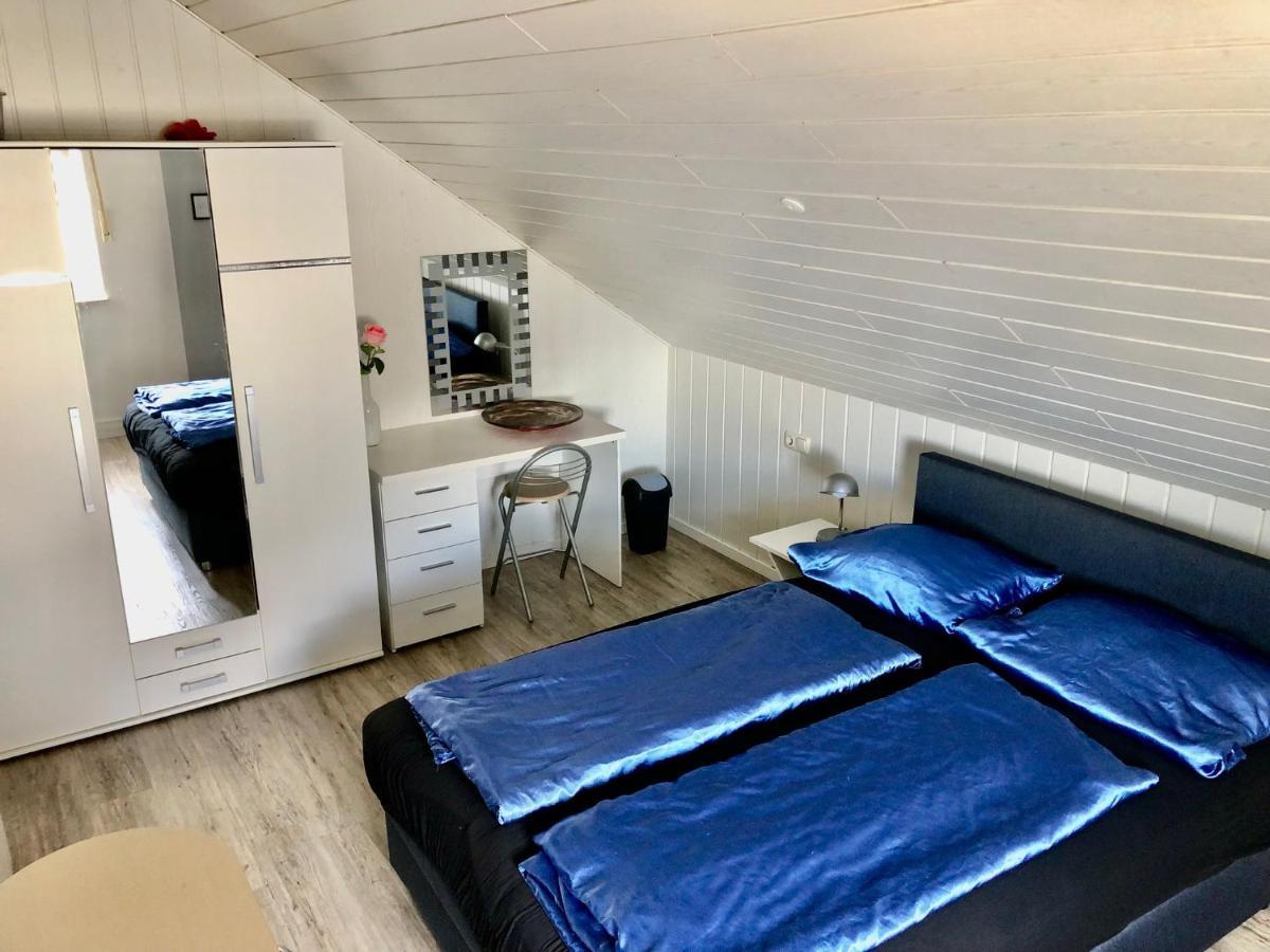 Gaestezimmer Beate Und Ferienwohnung Rheda Wiedenbrueck 외부 사진
